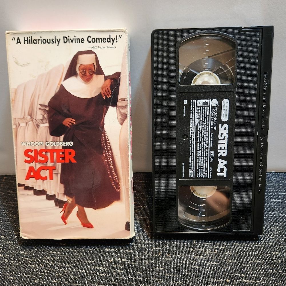 🖤 Sister Act VHS Tape 1992 Whoopi Goldberg